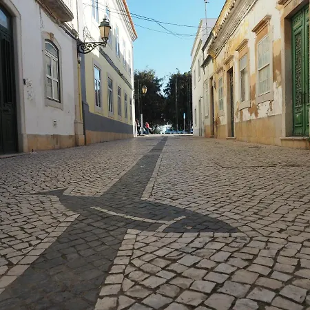 The Portuguese Element Pensión